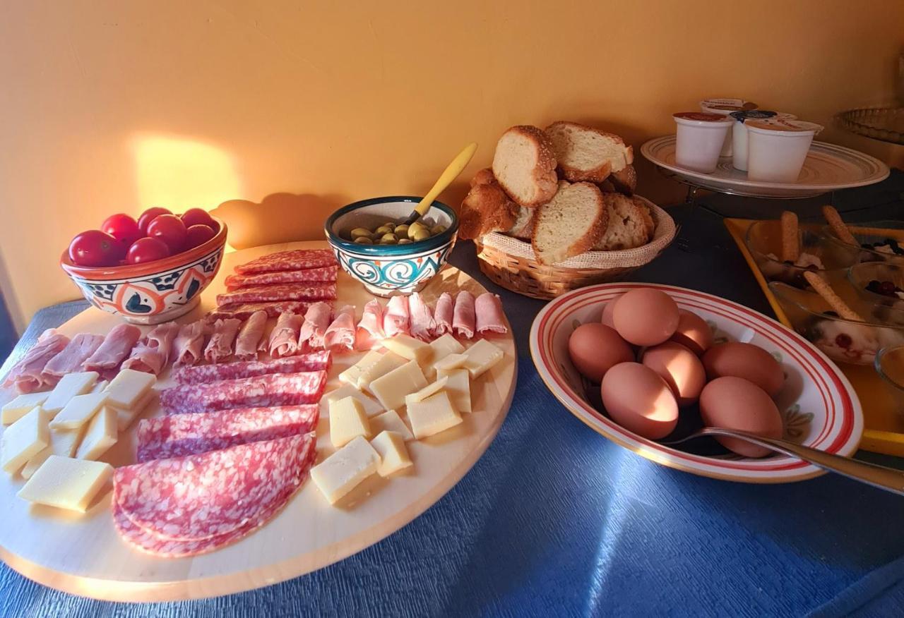 Due Passi Dal Centro Bed & Breakfast มาร์ซาลา ภายนอก รูปภาพ