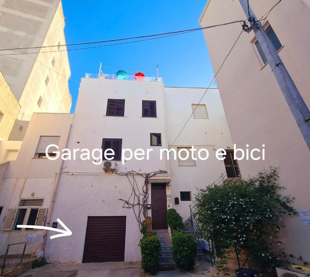 Due Passi Dal Centro Bed & Breakfast มาร์ซาลา ภายนอก รูปภาพ
